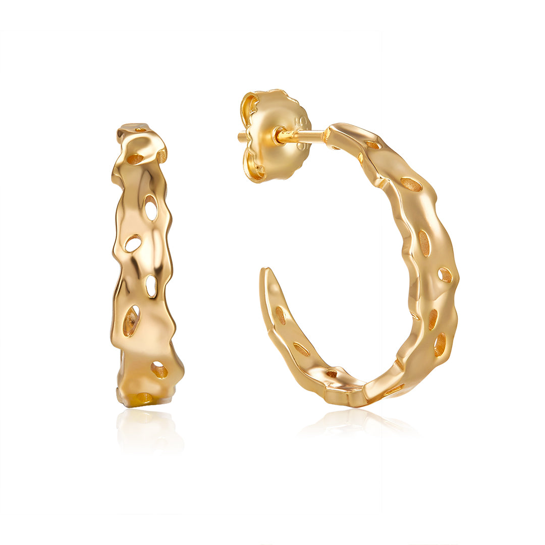 vera design fjodur hoop eyrnalokkar gull gjof fyrir hana islensk skartgripahonnun